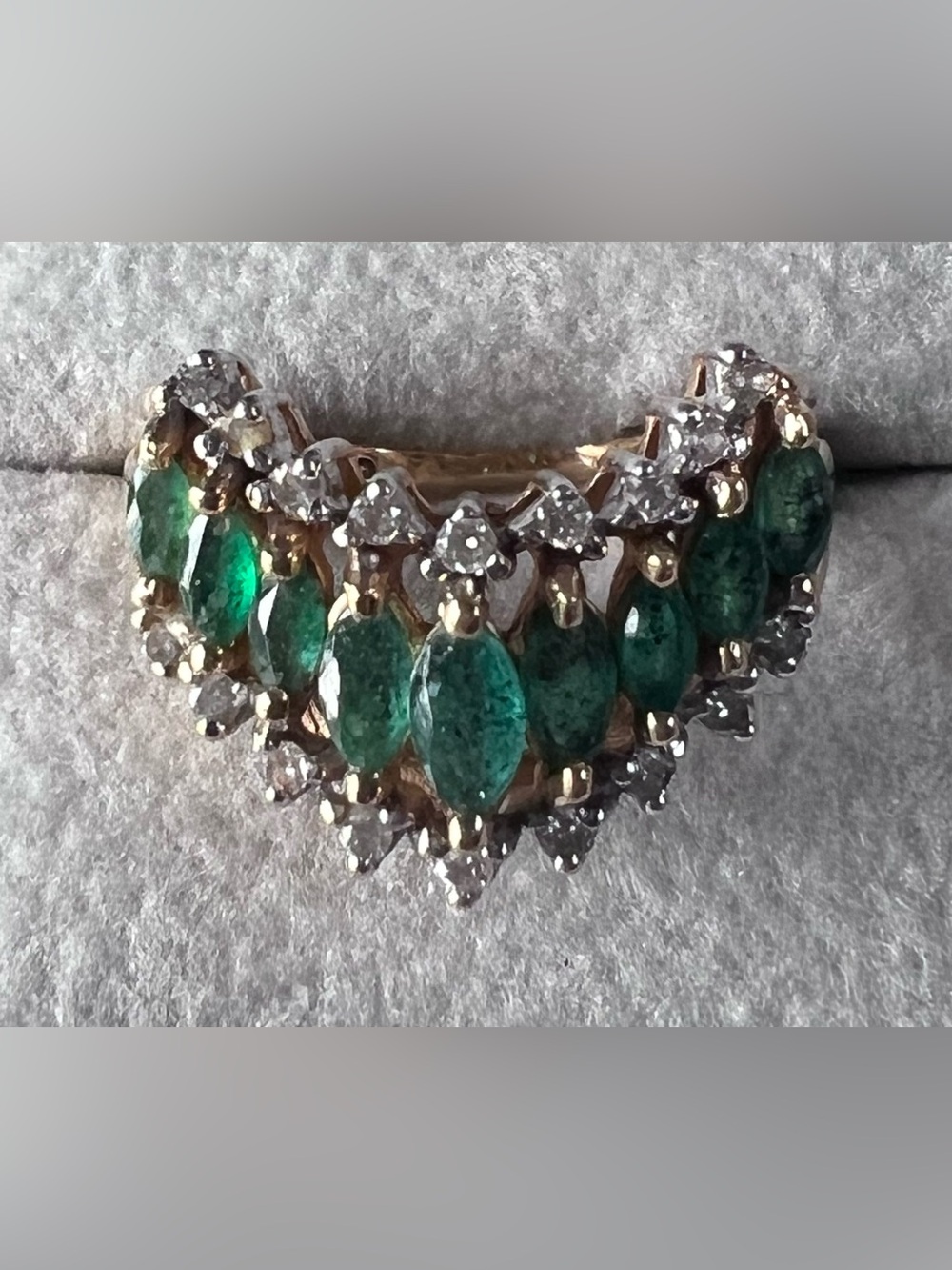 7.5-8 14K yellow gold Emerald Diamond Cocktail Ring 1980s authentic 1980s jewels